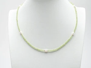 2-3MM Green Peridot & Pearl 2 Multi Faceted Round Gemstone Beads Women Necklace - Picture 1 of 9