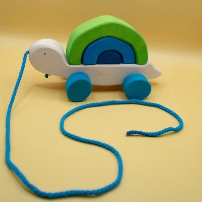 Tilly la Tortuga Tirador de Madera - No Tóxico, Ecológico, Montessori Foto 1 de 2