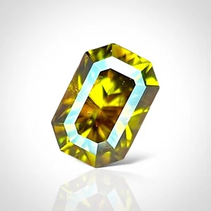 Sphene A 0.55crt Perfect Emerald Cut Greenish Yellow Natural Sphene/Titanite Gem - Picture 1 of 2