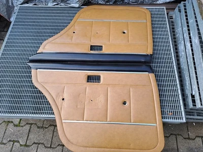 Opel Rekord E Commodore C 4 pezzi SET pannelli porta posteriore beige/nero - Immagine 1 di 4