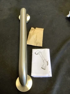 Grohe Essentials 12" grab bar Brushed Nickel. 40421EN1 L8 - Picture 1 of 6