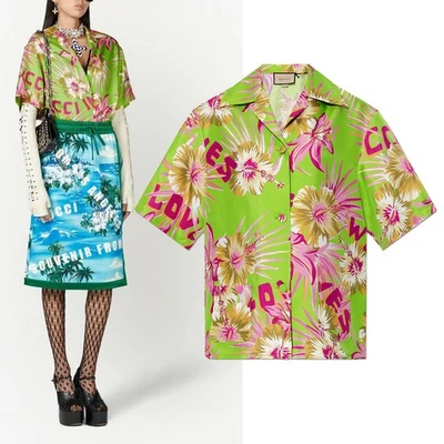 GUCCI 衬衫花卉爱情游乐印花短袖衬衫上衣 1,250 美元 IT 38 美国 2 — 第 1/4 张图片