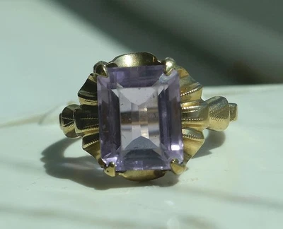 Anillo de amitista de oro amarillo de 14 quilates vintage de mediados de siglo joyería patrimonial talla 4,5 Foto 1 de 4