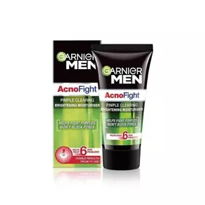 Hidratante aclaradora para hombre Garnier lucha contra el acné, 45 g - Imagen 1 de 4