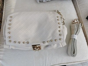 Shoulder & Hand Bag, Purse. Real Leather. Gold Trim. Well made. Ivory, White. - Picture 1 of 8