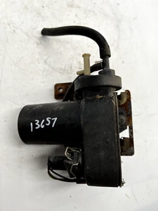 VW MK3 Jetta 2.0 VR6 Cruise Control Pump Assembly 357907325 - Picture 1 of 6
