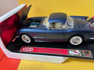 1:18 Mira Chevy Corvette '54 BLUE No box model in good shape - Picture 1 of 3