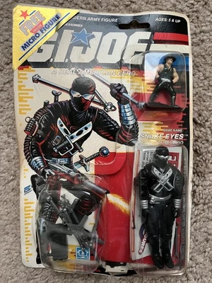 G.I. JOE ACTION FIGURE, SNAKE EYES WITH MICRO FIGURE SGT. SLAUGHTER, 1989 - Image 1 of 4