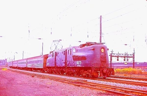 ORIGINAL KODACHROME SLIDE NJ TRANSIT GG-1 #4873 HARRISON, NJ 22. OKTOBER 1982 - Bild 1 von 1