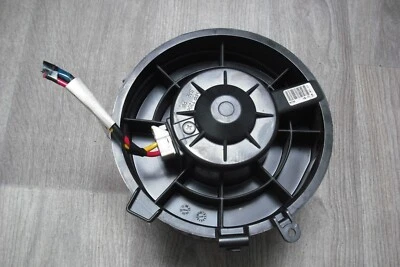 A NISSAN QASHQAI J10  2010-2014  HEATER BLOWER MOTOR FAN - Image 1 of 3