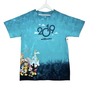 NUOVA Maglietta Walt Disney World 2019 Topolino e Amici Uomo Blu Tie Dye - Large - Foto 1 di 6