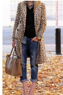 Moschino Cheap and Chic animal printed leopard women nylon coat size USA 6. - Image 1 of 4