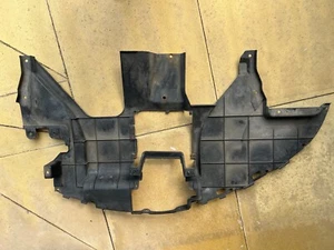 mitsubishi Lancer Evo 9 engine undertray - Picture 1 of 2