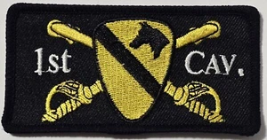1st CAVALRY DIVISION PATCH COLOR (BLACK & GOLD) NOS HAT CAP JACKET 2"×4" VTG NOS - Bild 1 von 2