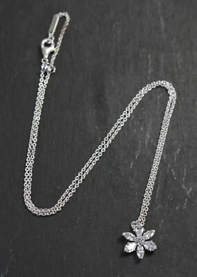 Pandora Funkelnd Herbarium Blüte Cluster Halskette 925 Silber 392387C01-45 V1-45 - Bild 1 von 4