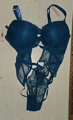 Body de peluche de encaje con correas de estrás acolchado Victoria's Secret verde azulado XL NUEVO CON ETIQUETAS Foto 1 de 3