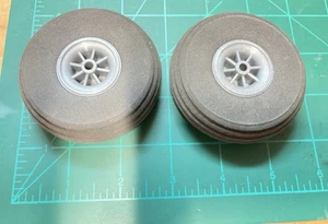 Dubro Super Lite 3” Pair Treaded Used Good Condition - Picture 1 of 5