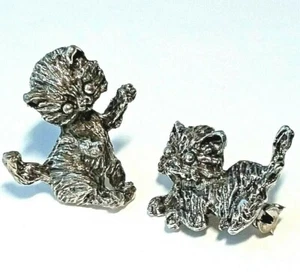 VINTAGE SCATTER PIN SET Playful Kittens Antiqued SILVER Tone CATS Textured 2 PC - Picture 1 of 12