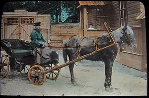 Glass Magic Lantern Slide DROSKY AND DRIVER C1890 PHOTO RUSSIA DROSKIE - Picture 1 of 2