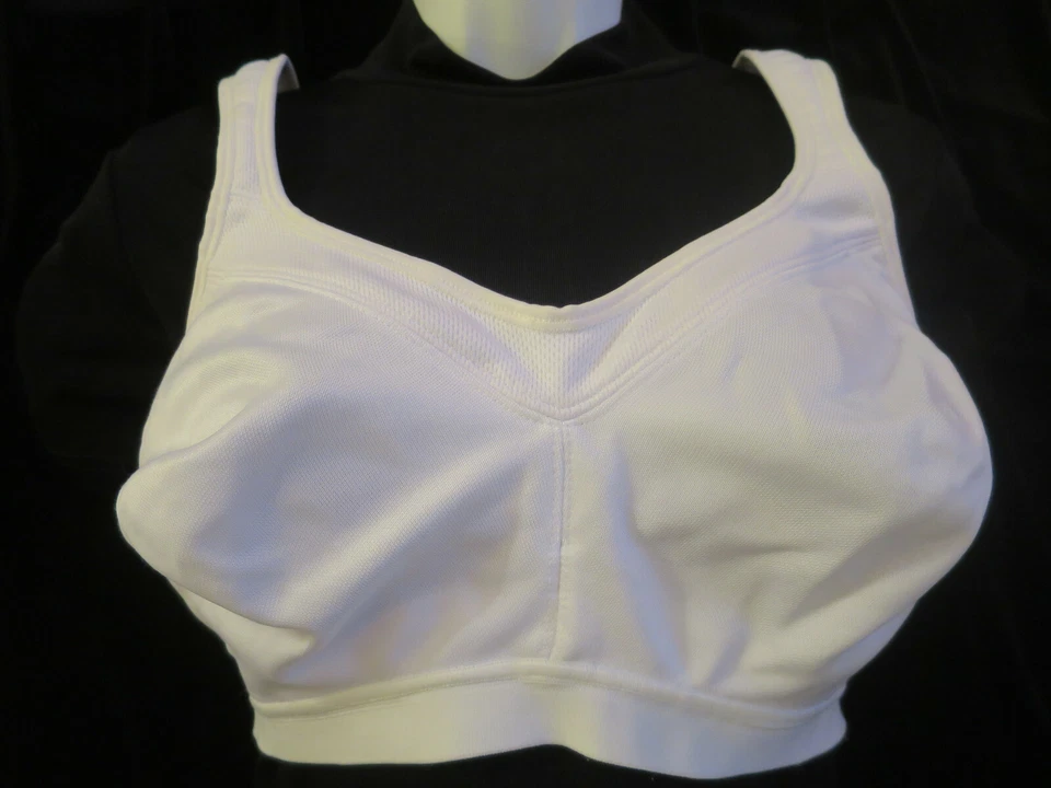NEW Playtex 18 Hour Active Lifestyle Full Coverage Sports White Bra 42B - Image 1 of 4