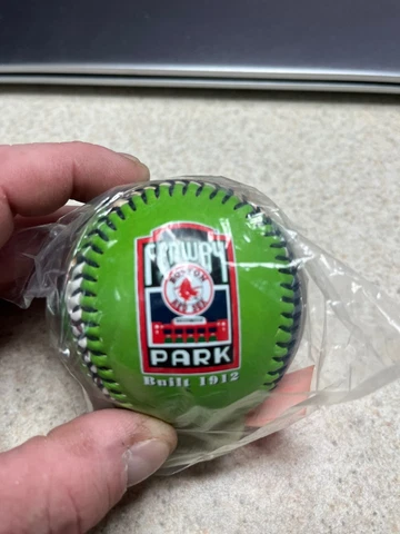 2004 Boston Red Sox The Green Monster Baseball Commemorative Ball. Sealed Cover