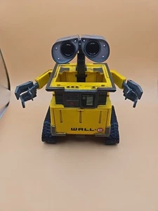 Thinkway Toys Disney Pixar Wall-E Transforming Robot Figure - Picture 1 of 8