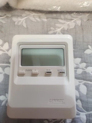 LENNOX Heatcraft Programmable Thermostat  Heat Pump Furnace Innovator L211407CS - Image 1 of 4