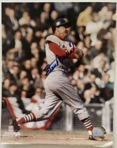 Stan Musial Signed Autographed Glossy 8x10 Photo St. Louis Cardinals - Picture 1 of 1