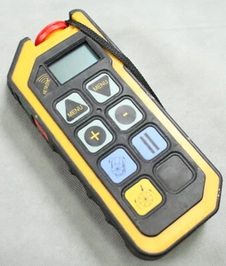 Hetronic HE0432-TX 2.4GHz Handheld Transmitter - NO BACK NO BATTERIES AS IS - Picture 1 of 7