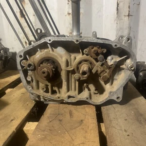1962-1965 Honda CL72E-1106401 K6 Scrambler Engine Motor Crank Case Crankcase S61 - Picture 1 of 12