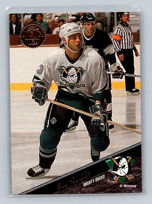 1993-94 Leaf #315 Bill Houlder Anaheim Mighty Ducks - Image 1 of 2