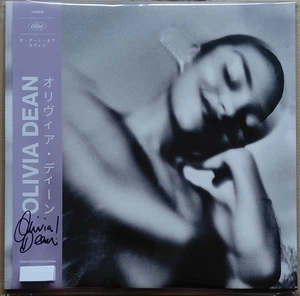 Olivia Dean The Art of Loving Lilac Vinyl + SIGNED Assai Obi Strip /500 Sealed - Picture 1 of 5