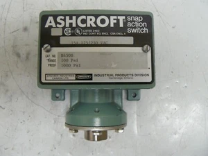 ASHCROFT B450S SNAP ACTION SWITCH 125/250 VAC 100 PSI - Picture 1 of 6