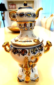 PORCELANA GZHEL VINTAGE SAMOVAR Decorativo con MINI TETERA-AZUL Y BLANCO-ORO ADORNO - Imagen 1 de 24