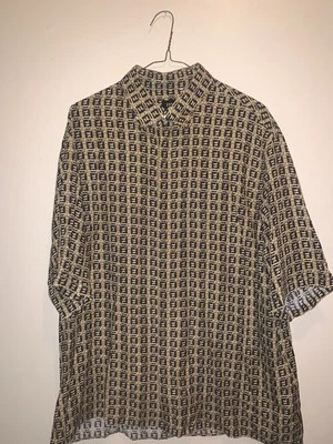 Fendi Shirt. Logo Print, Size 42(L) Fits Like XL - Image 1 of 4