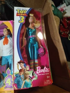 2009 Toy Story 3 Great Shape Barbie, NRFB, (R4241) Blue Jumpsuit- Disney - Picture 1 of 7
