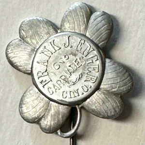 Pin de palo de flores Frank J Enger Carriages Cincinnati OH c1900 figurativo 1 1/8" - Imagen 1 de 3