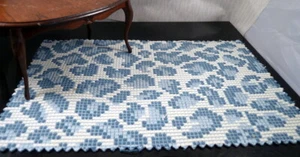 Designer Fabric 1:12 FRENCH DOLLHOUSE RUG 9" x 6" LEE JOFA - Picture 1 of 2