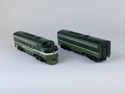 Juego de faros dobles Stewart Hobbies HO Northern Pacific F9 A-B Lowey sin numerar Foto 1 de 4