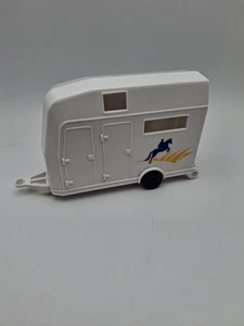 New-Ray Popak Horse Trailer 1:43 Scale - Picture 1 of 9