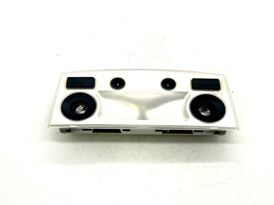BMW 530i 535i E60 2004-2010 interior trasero luz de lectura superior mapa lámpara OEM Foto 1 de 4