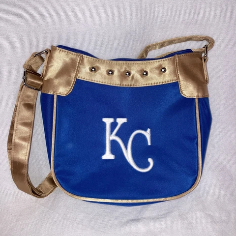 Kansas City Royals KC Crossbody Bag Purse NWOT Genuine Merchandise EXCELLENT Cover