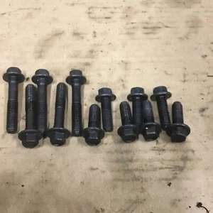 91-96 Saturn Mp6 Mp7 Rear Cover bolts - Picture 1 of 3