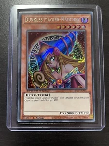 Yu-Gi-Oh! Dunkles Magier Mädchen SBC1 Secret Rare Near Mint Speed Duell 1. - Bild 1 von 8