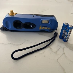 Vintage POLAROID i-Zone Camera Blue TESTED AND WORKING GREAT!!! - Picture 1 of 3