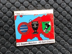PINS BADGE FOOTBALL SOCCER ASSE SAINT ETIENNE VS FC BAYERN MUNCHEN 1976 - Bild 1 von 1