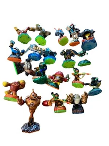 Lot Of 19 Pieces Activision Skylanders Figures Characters - Picture 1 of 5