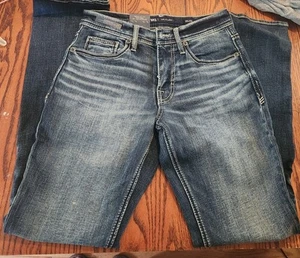 NUEVO CON ETIQUETAS BKE Hebilla Jake Pierna Recta Jean Para Hombres 29x32 Azul Oscuro Premium Elastizado Denim - Imagen 1 de 7