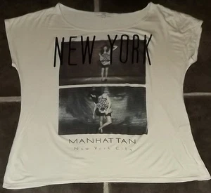 WHITE MANHATTAN NEW YORK CITY GRAPHIC CAP SLEEVE T SHIRT M / L CHEST 38" 97cm - Picture 1 of 3