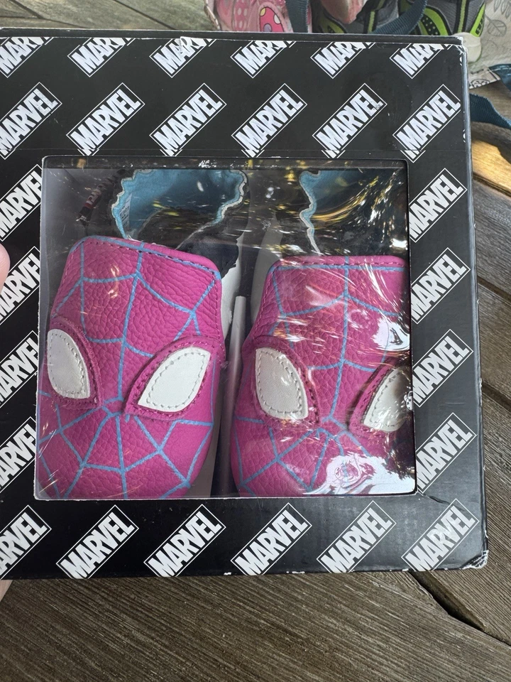 Robeez MARVEL Bebé Suelas Suaves Zapatos Fantasma Araña Talla 6-12 Meses Rosa Blanco Foto 1 de 4